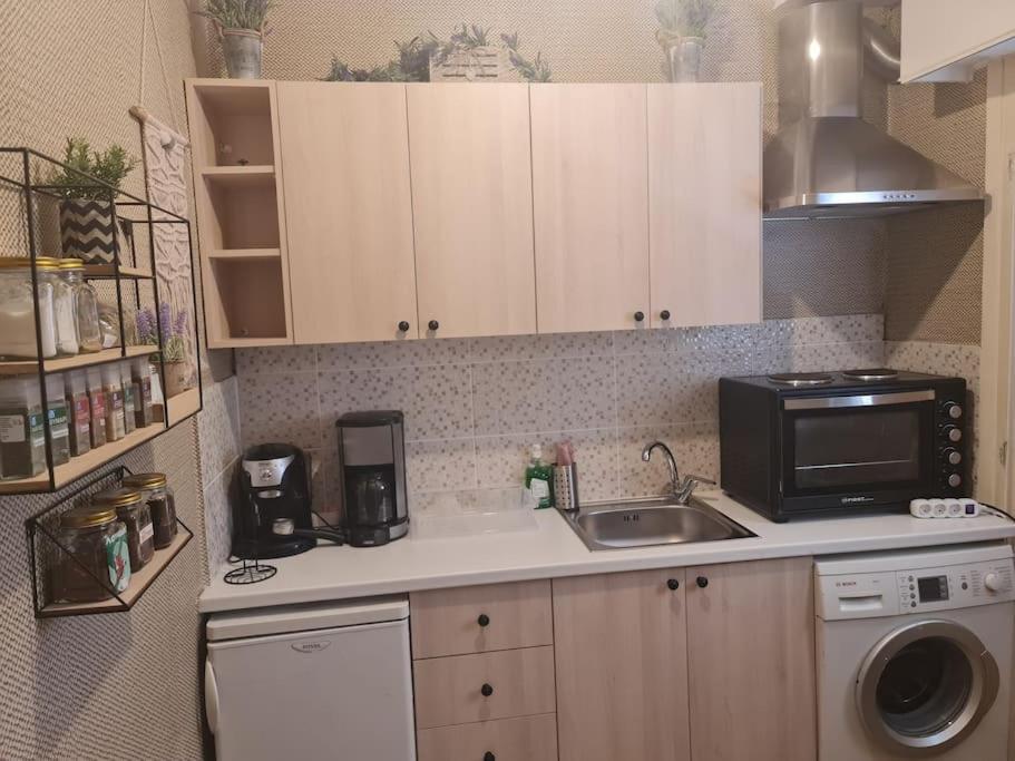 Appartement 6 Καλινοβου Center Of Athens Πεδιον Αρεωσ Extérieur photo